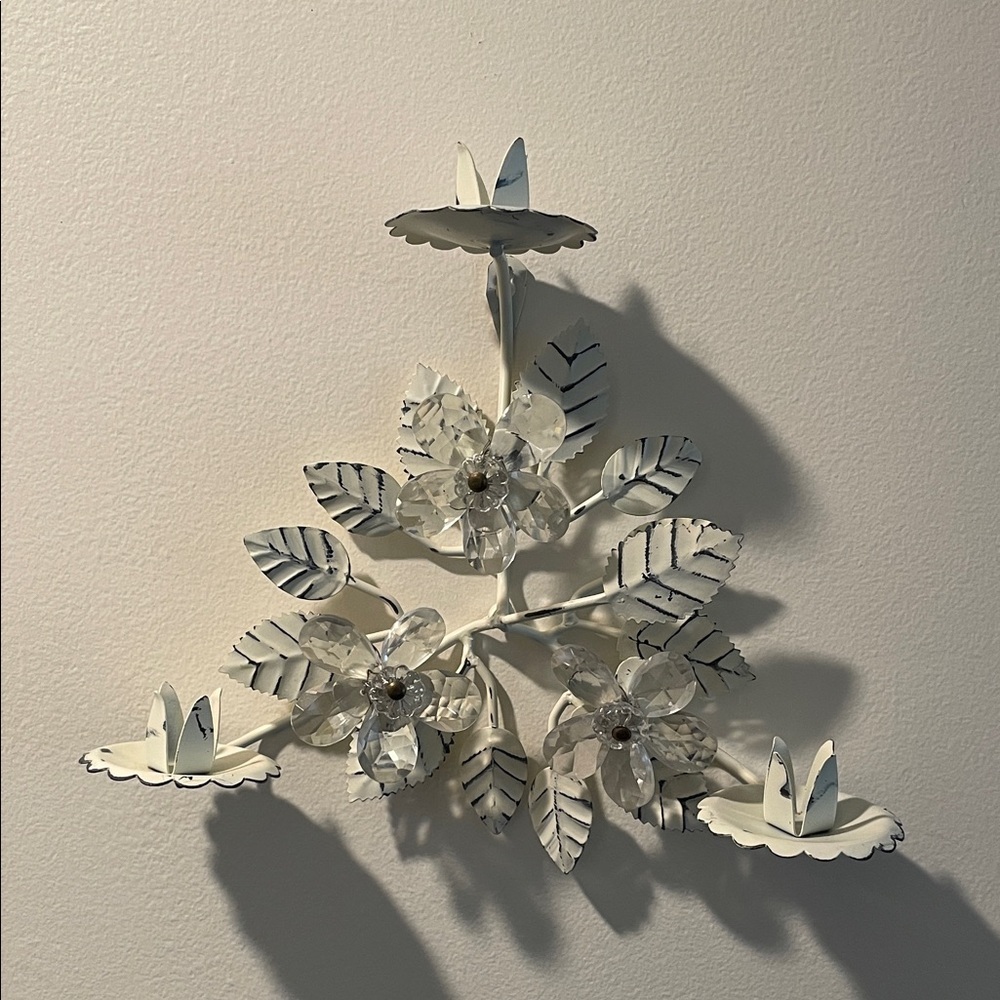 White Floral Candle Distressed Reproduction Toleware 3 Candle Holder Wall Decor